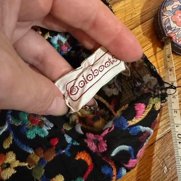 🌸 Vintage 1971 Golo Embroidered Boots – Museum Piece The Met Costume institute - Picture 8 of 15